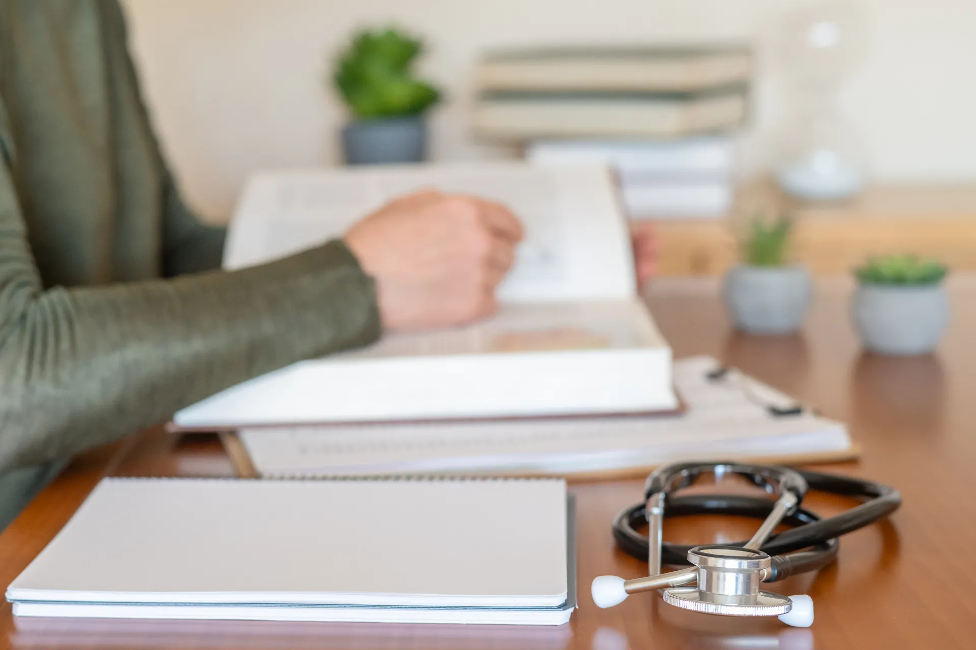 Medical student preparing for USMLE Step 2 CK with clinical practice questions Medical student preparing for USMLE Step 2 CK with clinical practice questions